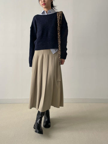 Alpaca Wool Boat Neck Crop Knit